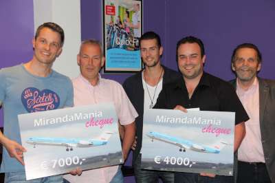 Cheques voor Madelief en Nathaniël